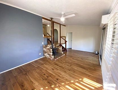 UPSTAIRS/71 Plateau Crescent, Carrara, Gold Coast, 3 phòng ngủ, 1 phòng tắm, House