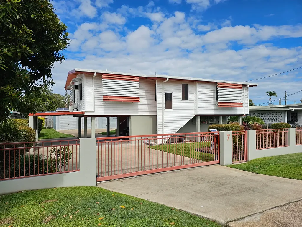 7 Burke Street, Brandon, QLD 4808