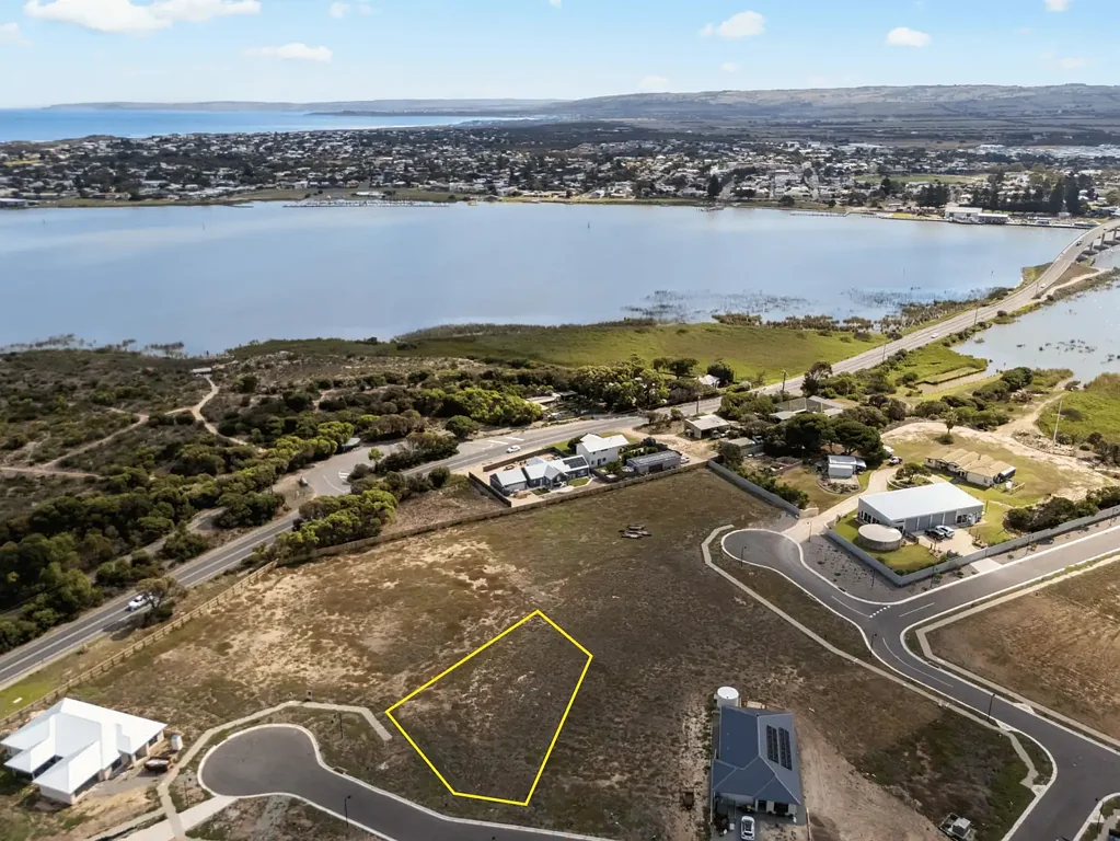 Hindmarsh Island Titled 971sqm Allotment in a Quiet Cul-de-Sac - Fully Serviced and Ready to Build