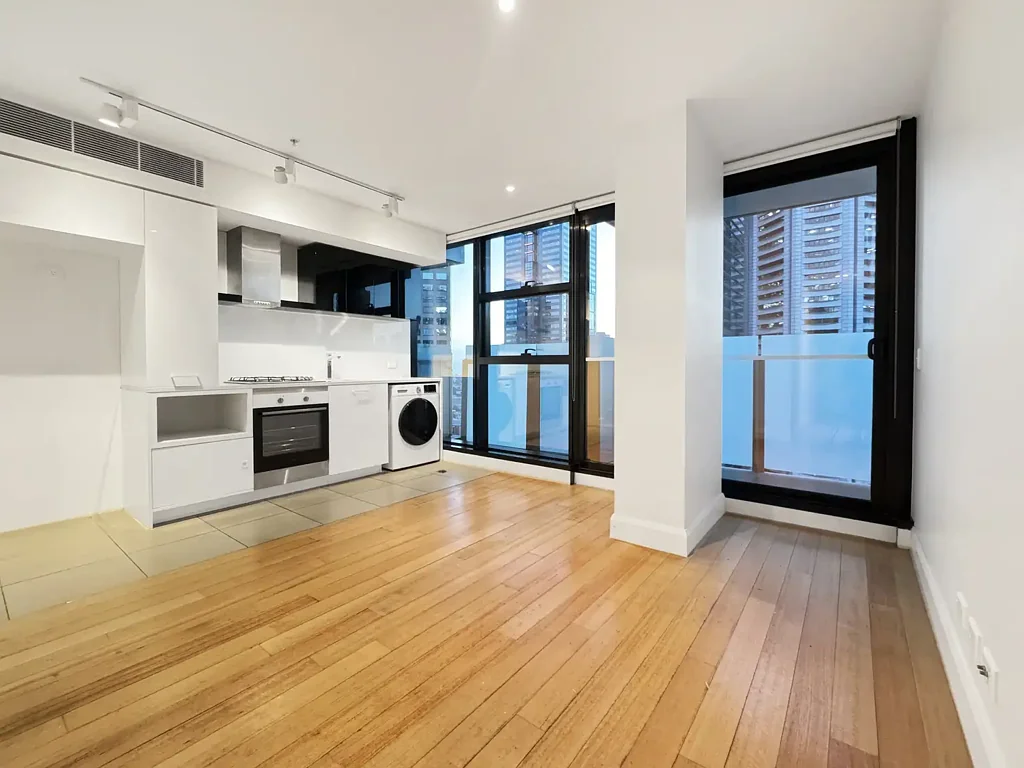Melbourne 1 Bedroom Luxury Living in the Heart of Melbourne CBD