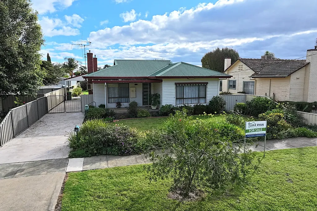 Rochester 4房  NEAT, TIDY & MOVE IN READY
