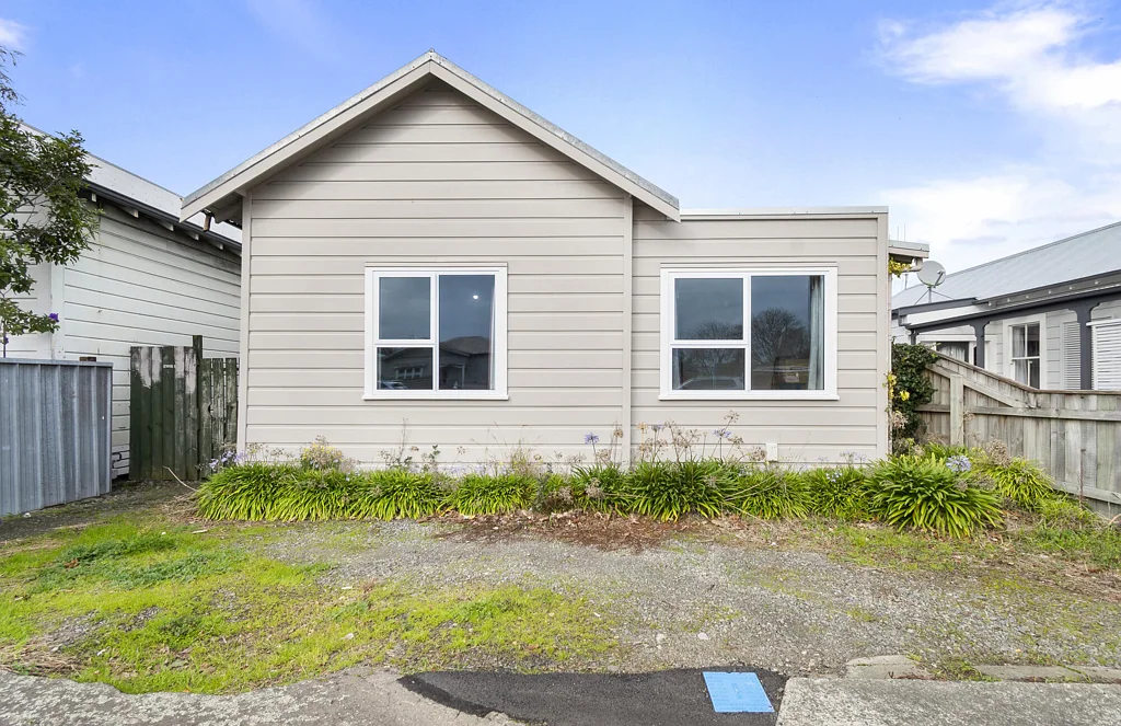 Palmerston North Central 3Phòng ngủ Investment opportunity with income from day one