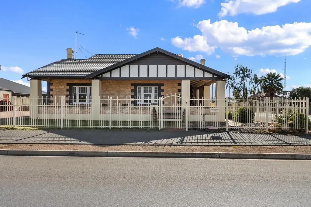 Kadina 3房  Grand Home in the Heart of Town