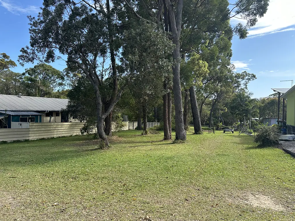 9 Wharf Street, Macleay Island, QLD 4184