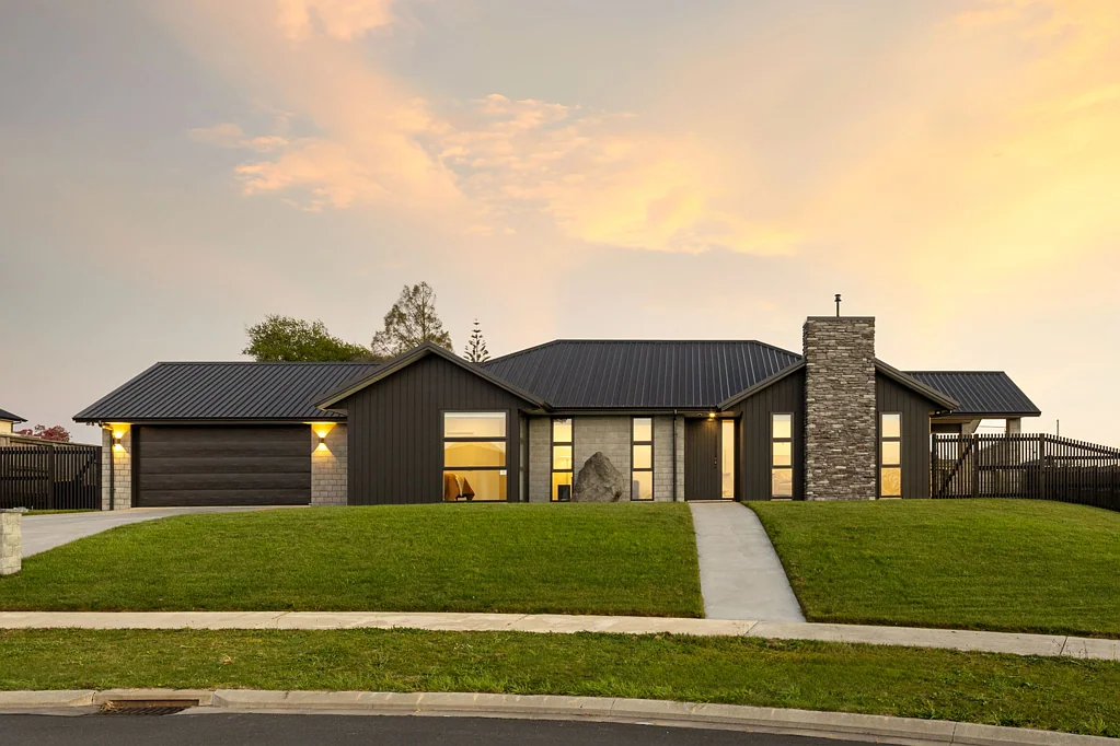 Te Awamutu 3Habitaciones Skip the build. Keep the standard.
