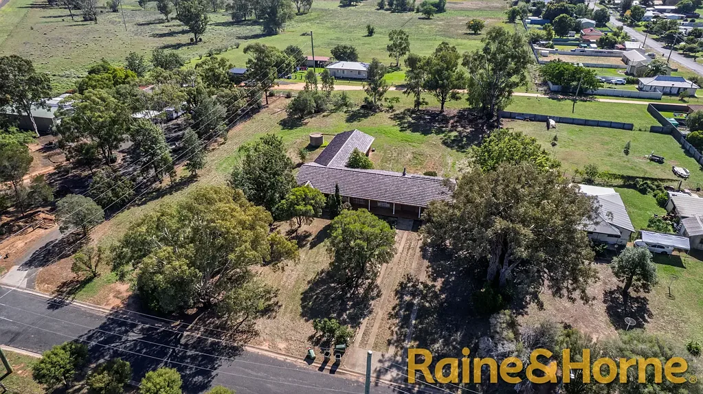 122 Myrtle Street, Gilgandra, NSW 2827