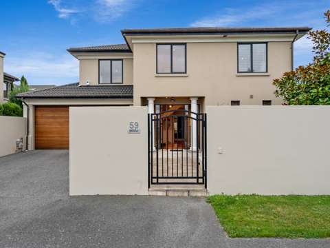 Merivale 4房  Perfectly Located for So Much!