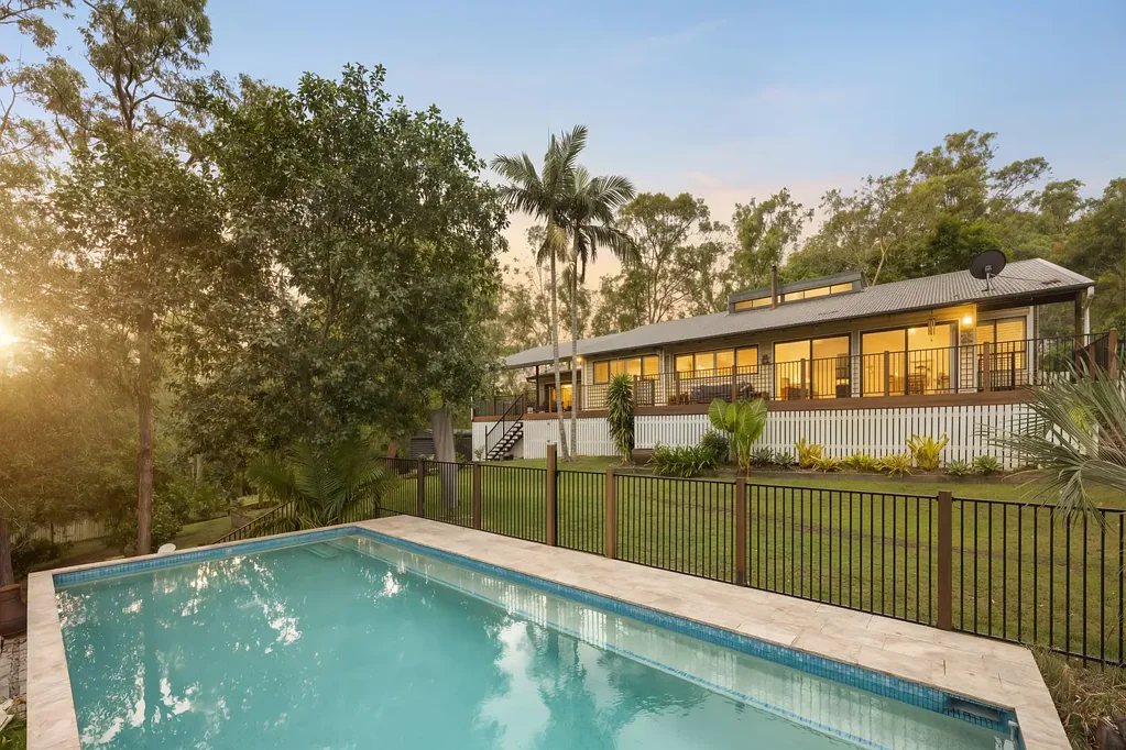 119 College Road, Karana Downs, QLD 4306