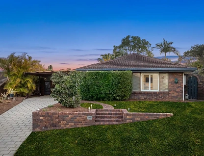 4 Moomba Street, Jindalee, QLD 4074, 5 ਕਮਰੇ, 2 ਬਾਥਰੂਮ, House
