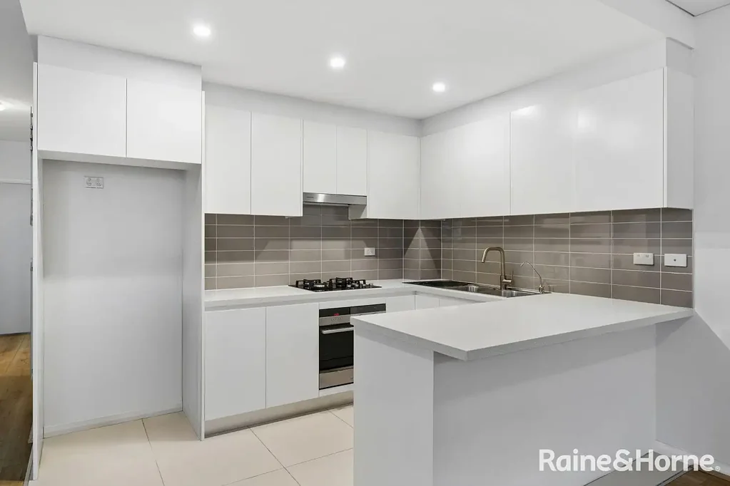 Kellyville Ridge 3બેડરૂમ Stylish & Spacious Apartment in the Heart of Kellyville Ridge with Huge Courtyard