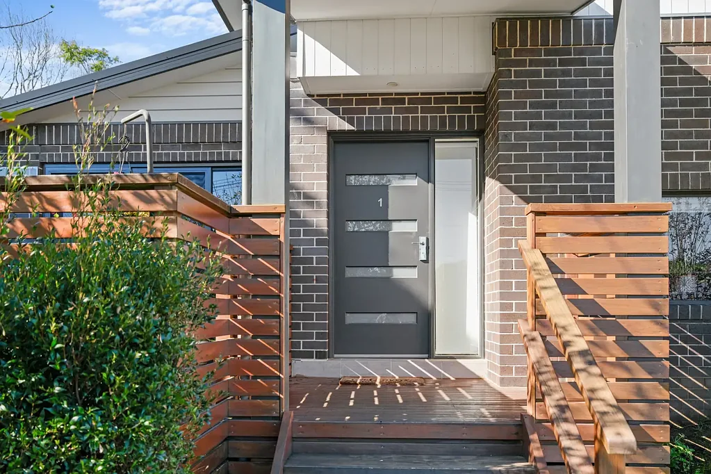 Cardiff 2Zimmer Put simply, effortless indoor/outdoor living in modern townhouse