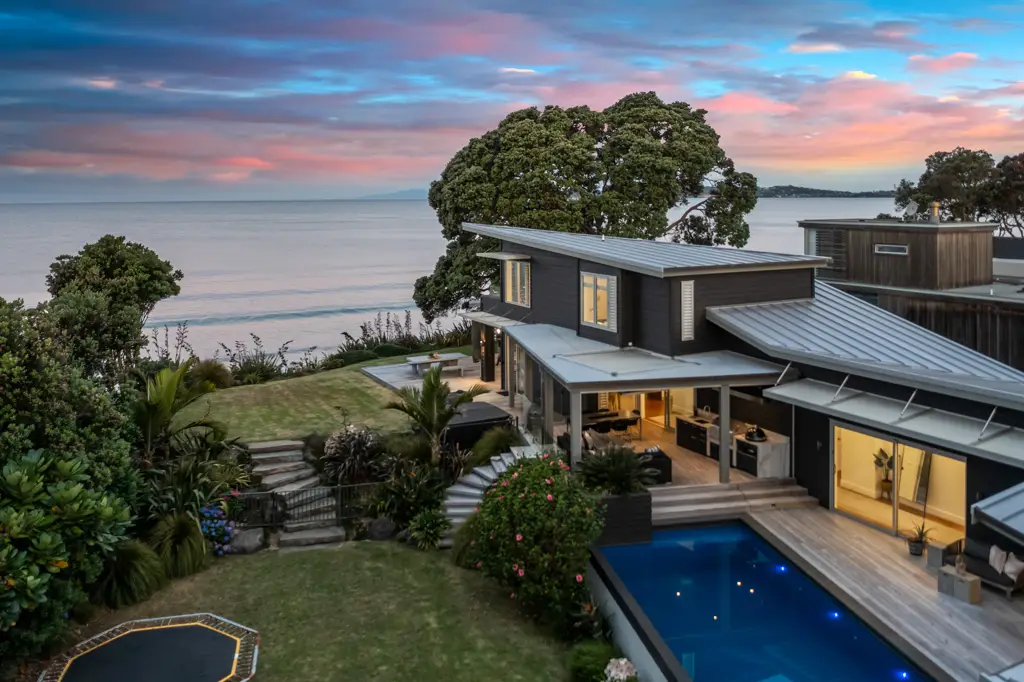 Red Beach 4Moenga Beachfront living redefined