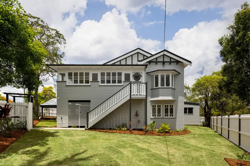 25 Mackie Street East, Moorooka, QLD 4105