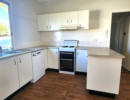 24 Denham Street, Stanthorpe, QLD 4380, 3 રૂમ, 2 બાથરૂમ, House