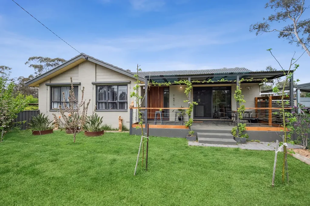 62-68 Golf Course Road, Ascot, VIC 3551