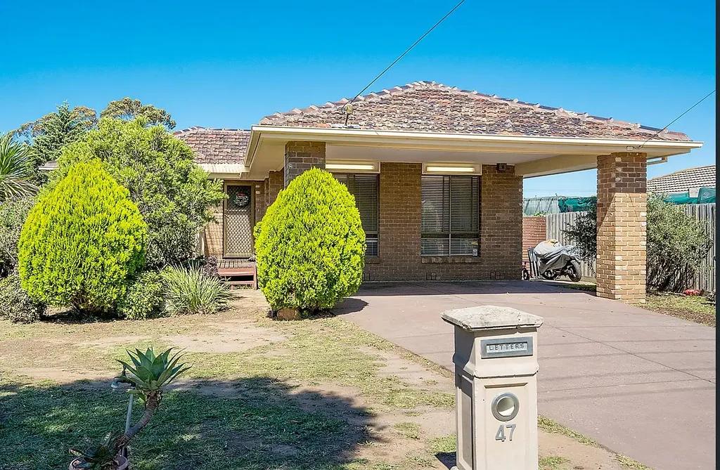 Freshly painted Family Home in Prime Location
