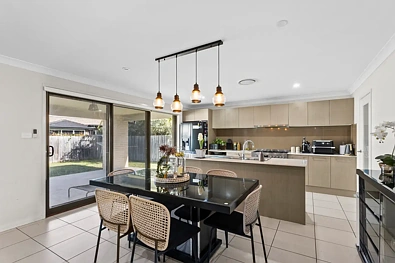21 Berrima Street, Tullimbar, NSW 2527, 5 slaapkamers, 3 badkamers, House