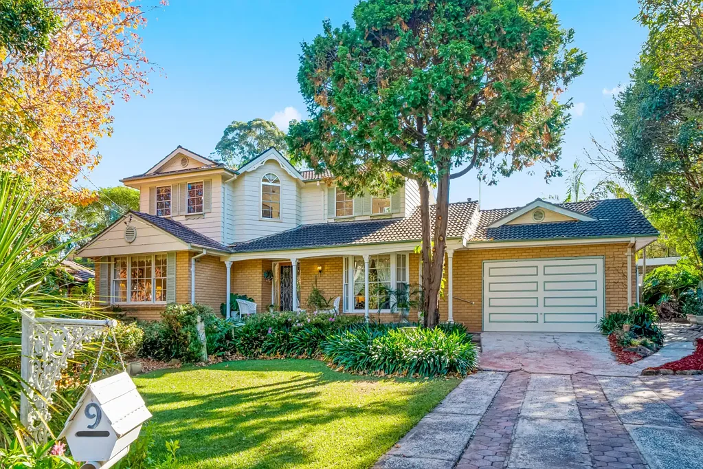 West Ryde 5غرفة نوم Blank Canvas with Endless Potential in Prime West Ryde Location