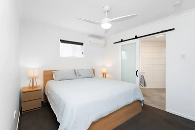 29 B Sunshine Parade, Miami, QLD 4220, 4 slaapkamers, 2 badkamers, Apartment