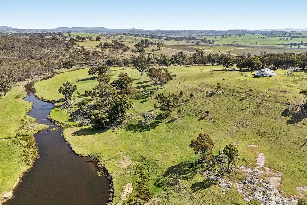 Rylstone  Off-Grid Escape with Cudgegong River at Your Doorstep