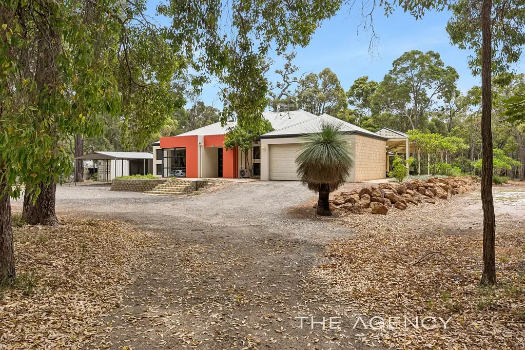 71 Country Road, Gidgegannup, WA 6083