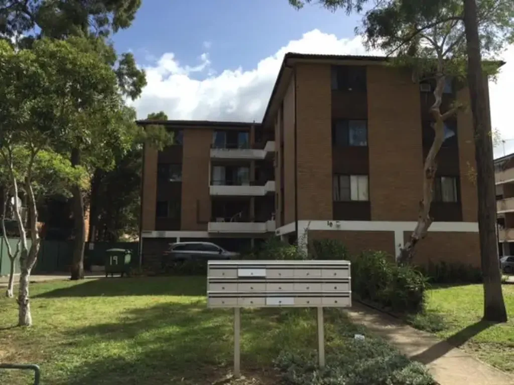 IN THE HEART OF CANLEY VALE