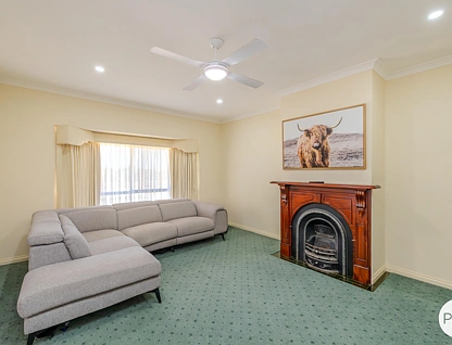 39 Cowanna Avenue South, Merbein South, Vic Country , 5 Schlafzimmer, 2 Badezimmer, House
