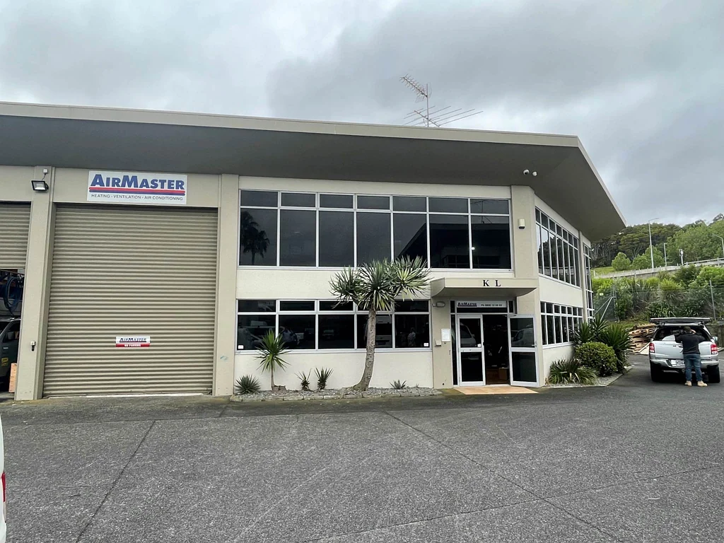 Albany IDEAL FOR TRADE / IMPORT / DISTRIBUTION