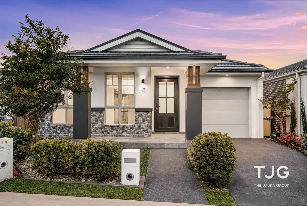 Box Hill 4 Bedroom Modern Elegance Meets Family Living in Box Hill