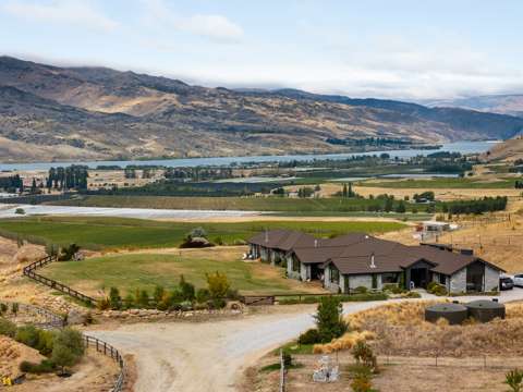 Cromwell 6部屋 Unbeatable Value for a High-Country Life!