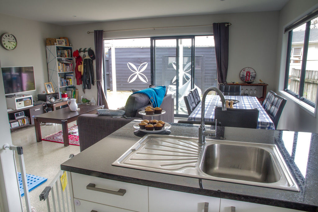 2/352a Swanson Road, Ranui, Auckland - Waitakere, 2 chambres, 1 salles de bain