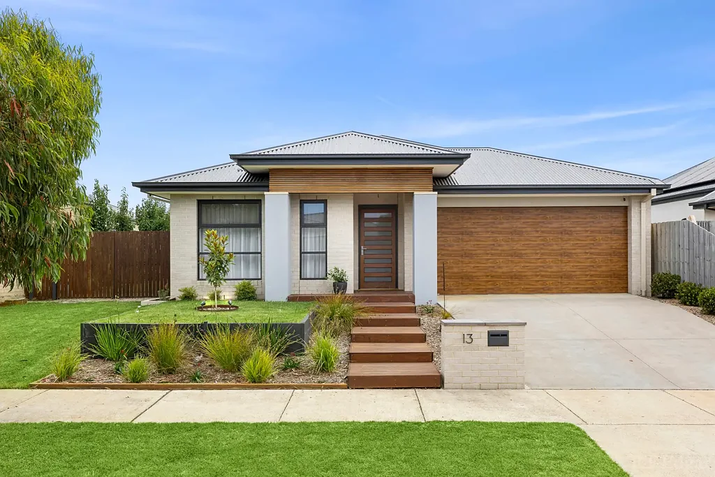 13 Holyhead Street, Ocean Grove, VIC 3226
