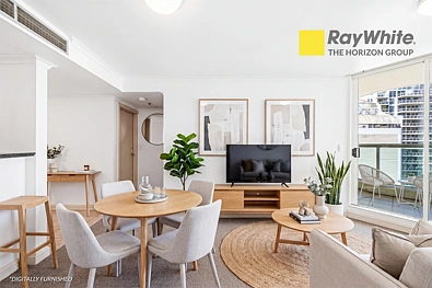 Sydney 1房 阳台美景 Cockle Bay 交通便捷 步行城区 便利生活 Barangaroo Reserve 地下车位 Elevated Full-Brick Asset with Secure Parking and Expansive City Vistas