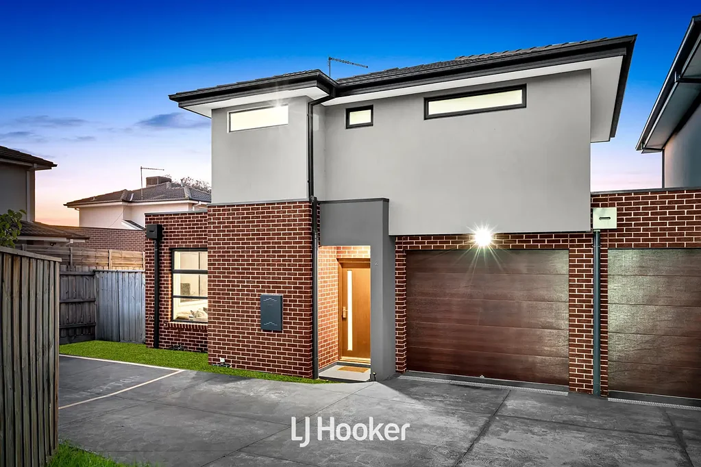 Hampton Park 2Zimmer Stylish Low-Maintenance Living in Prime Hampton Park Location