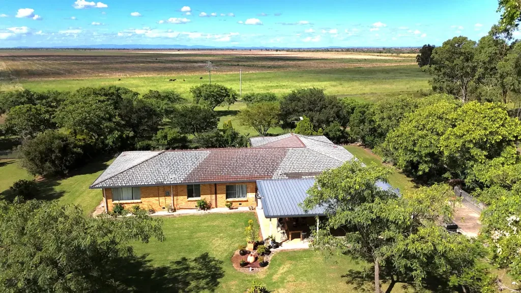 地址保密, Bowenville, QLD 4404