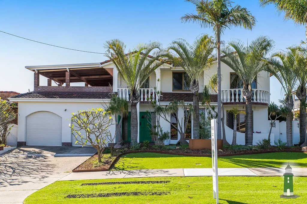 Hamilton Hill 6房  HUGE HOME + GRANNY FLAT 5 MINS FROM SOUTH BEACH!