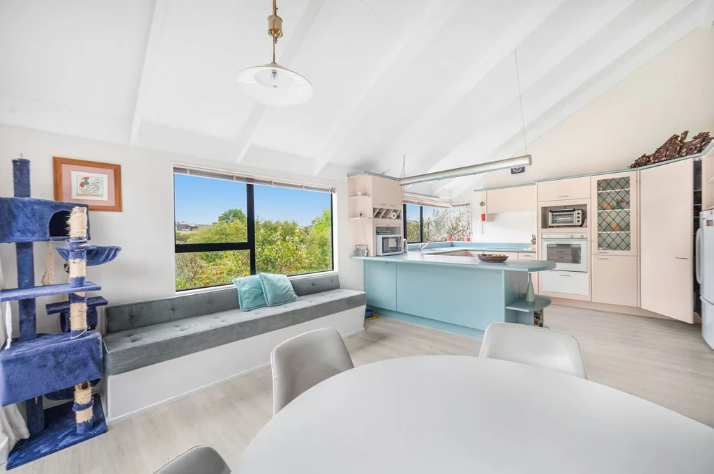 Kerikeri 3房  Serious Price Reduction - Owner Says Sell!