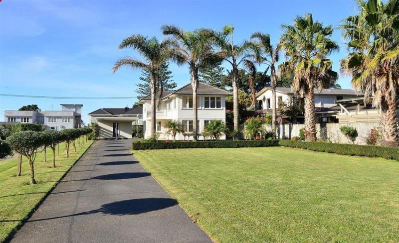 335 Hibiscus Coast Highway, Orewa, Auckland - Rodney, 3 Kuwarto, 2 Banyo