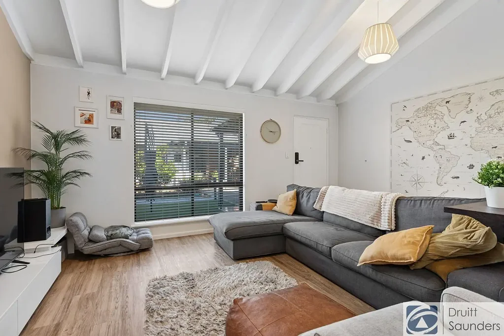 4/161 Scarborough Beach Road, Scarborough, WA 6019