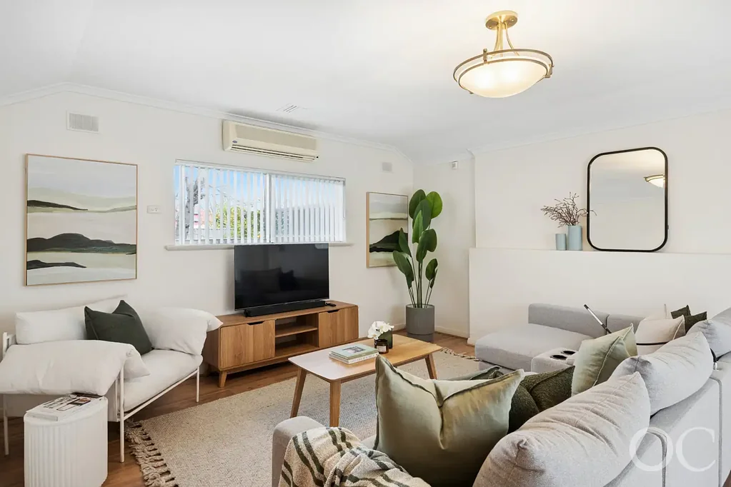 Melrose Park 3房  Open the Door to a Corner-Set Family Haven with Room to Grow