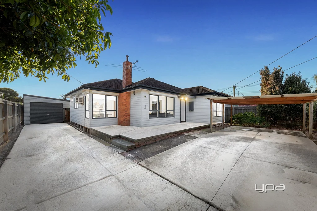17 Little Street, Deer Park, VIC 3023