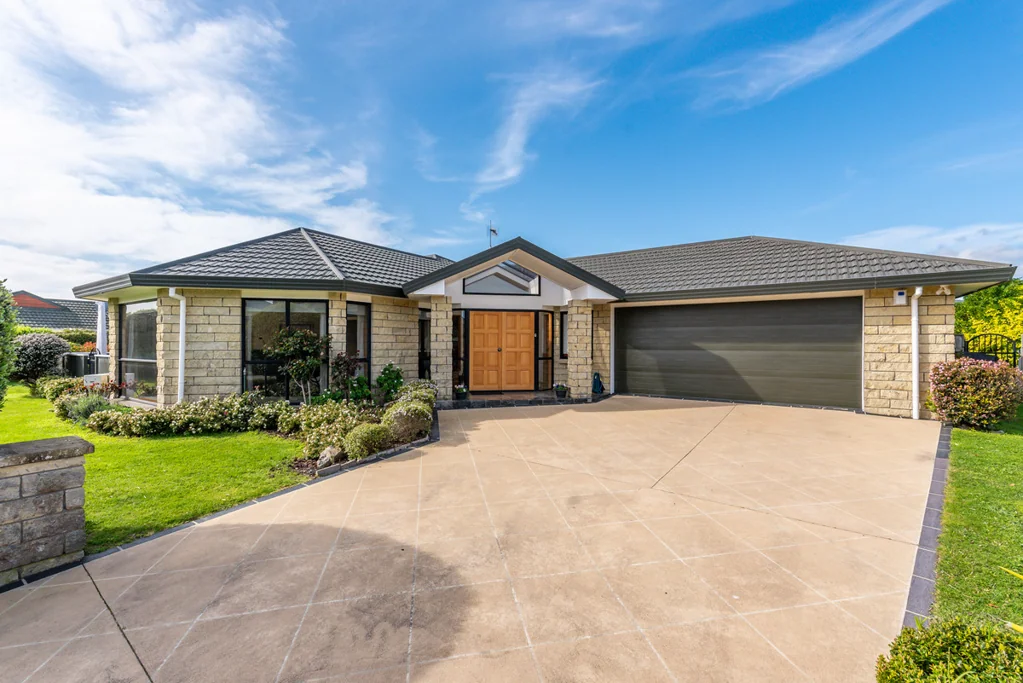 11 Barrett Drive, Waikanae Beach, Wellington