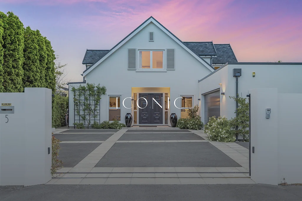 Fendalton 4બેડરૂમ Iconic Design in Blue Chip Location