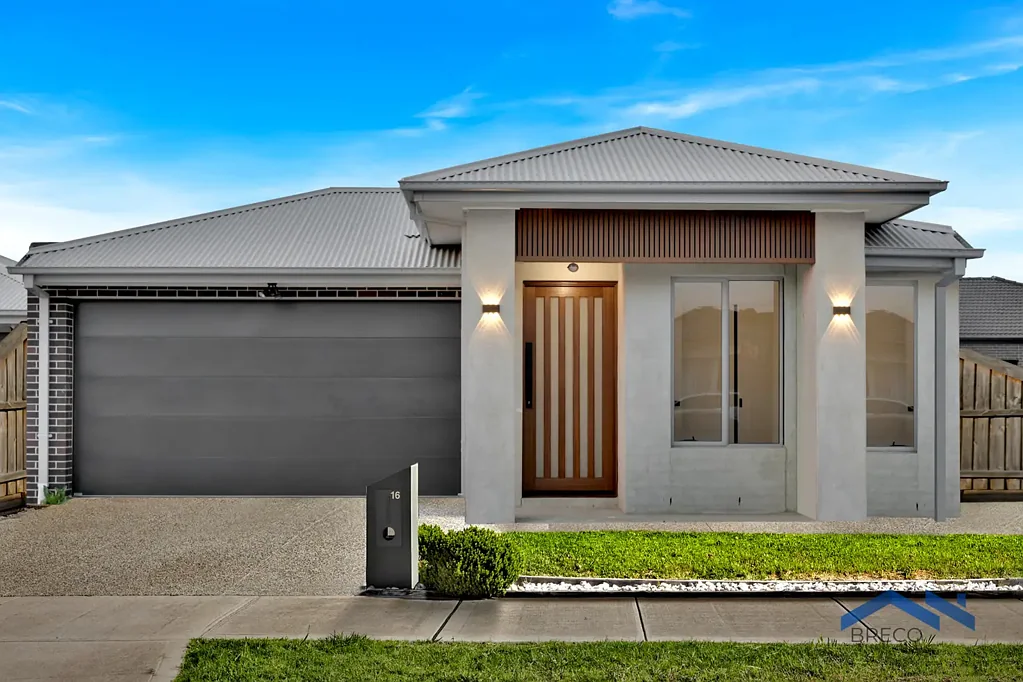 16 Station Parade, Donnybrook, VIC 3064