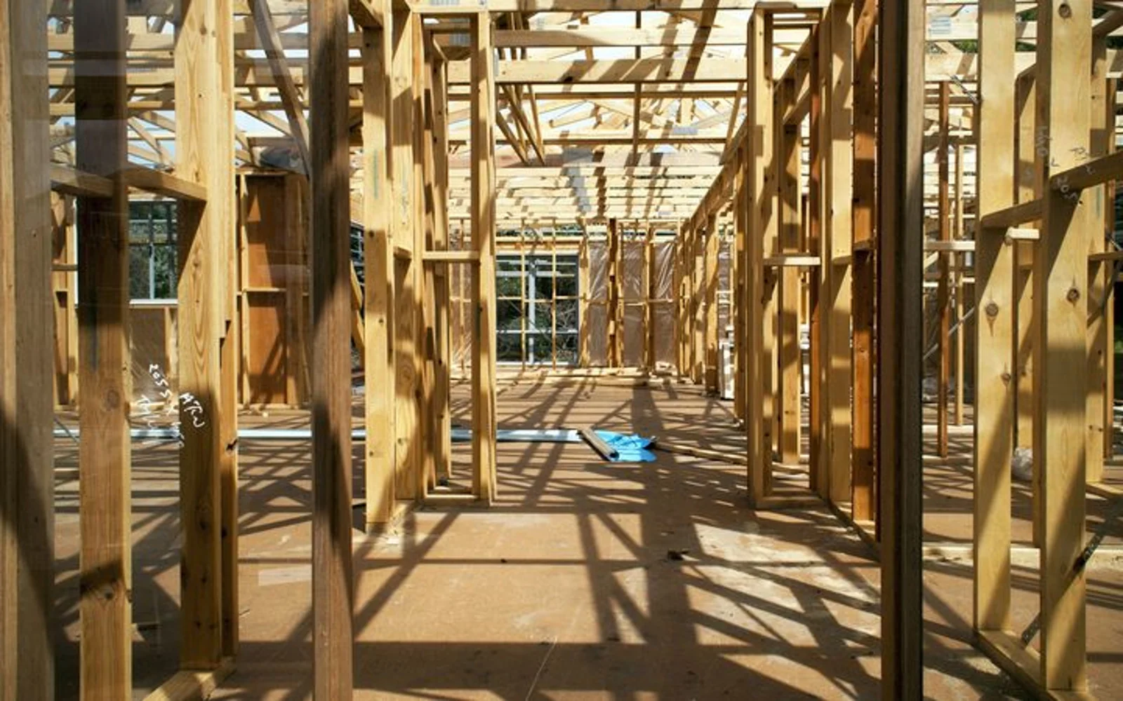 伦敦公寓大火引人深思 调查发现新西兰建筑质量检验标准存在严重缺陷