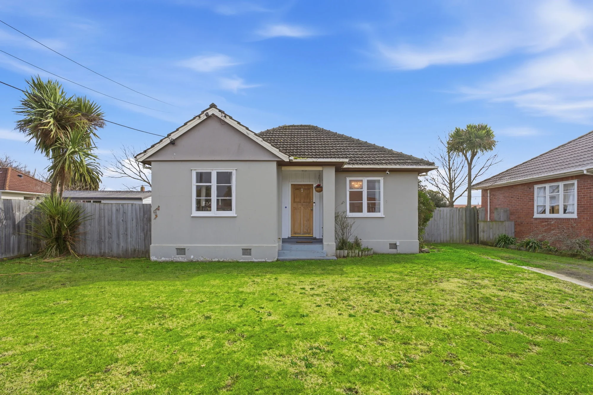 Linwood 2Zimmer As Is Where Is. 673m2. High Density Zone.