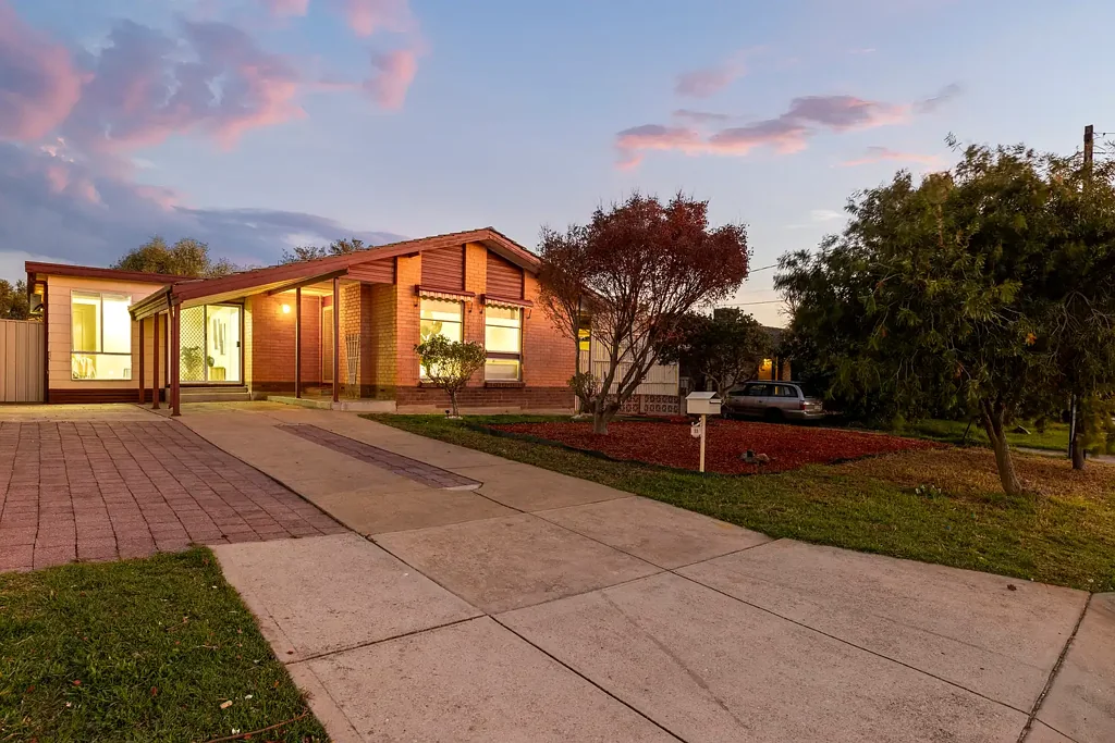 19 Cooke Street, Modbury, SA 5092