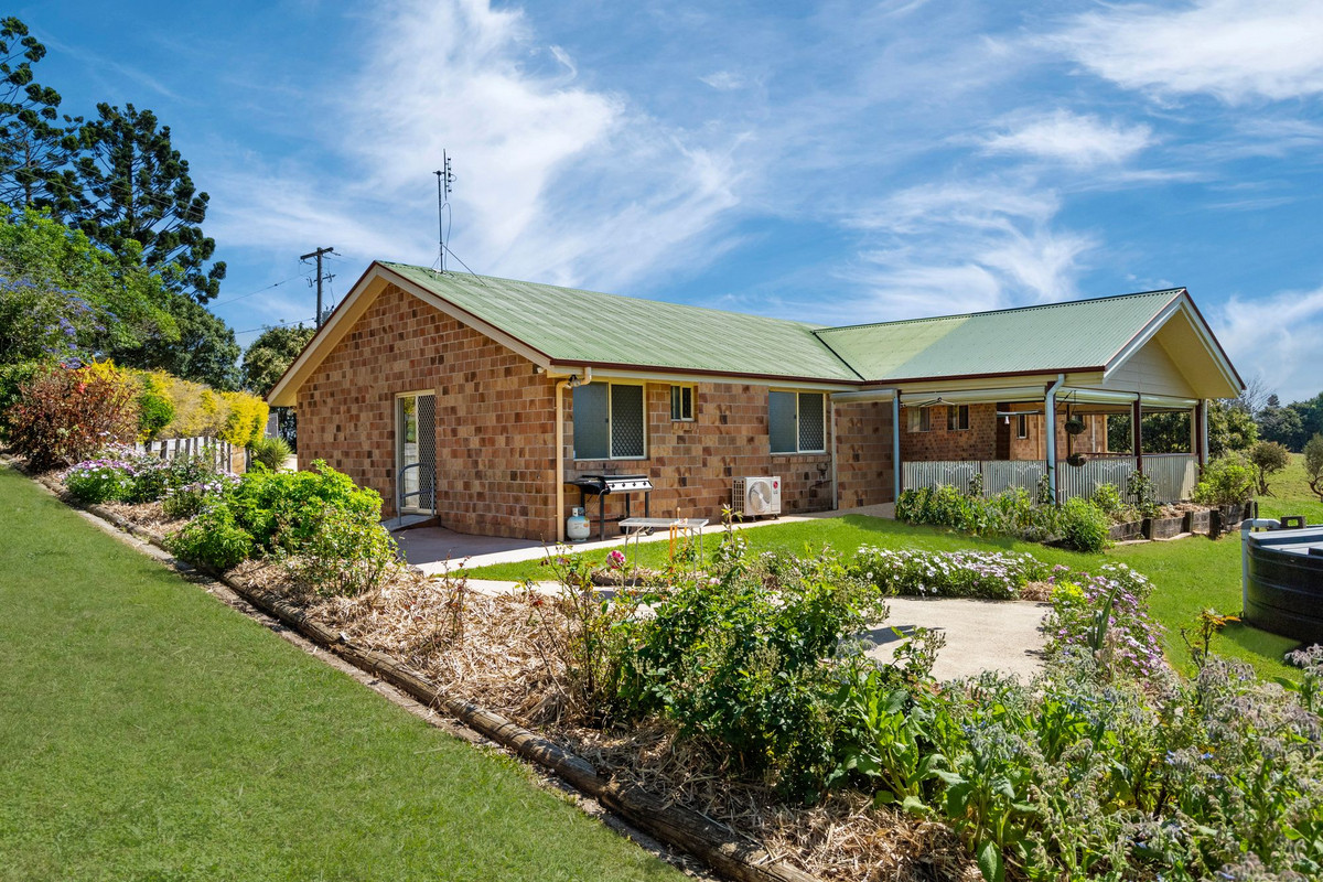 26 ROBINSON RD, MOUNT MEE QLD 4521, 0 Kuwarto, 0 Banyo, House