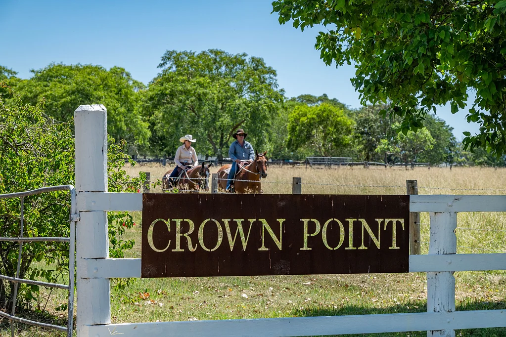 Lower Cressbrook "Crown Point" Brisbane River - Jewel in the Crown