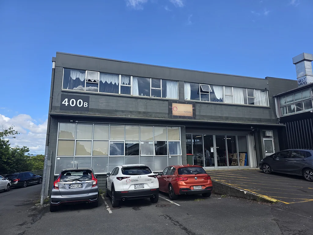 Grey Lynn Office/warehouse unit in Grey Lynn